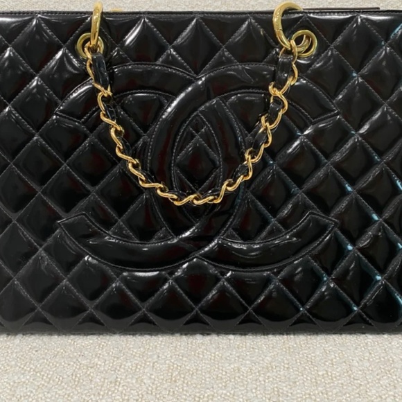 Authentic Chanel Patent Grand Shopping Tote GST Black - Picture 1 of 12